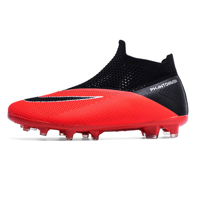 2021 High quality Plus Size Men Football Shoes Slip On Male Soccer Sneakers Breathable Training Sports SG Cleats Boots
