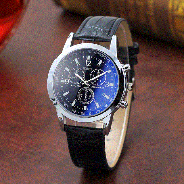 2021 High quality Men Quartz Watch Fashion Three Eyes Watch Quartz Men's Watch Leather  Black White