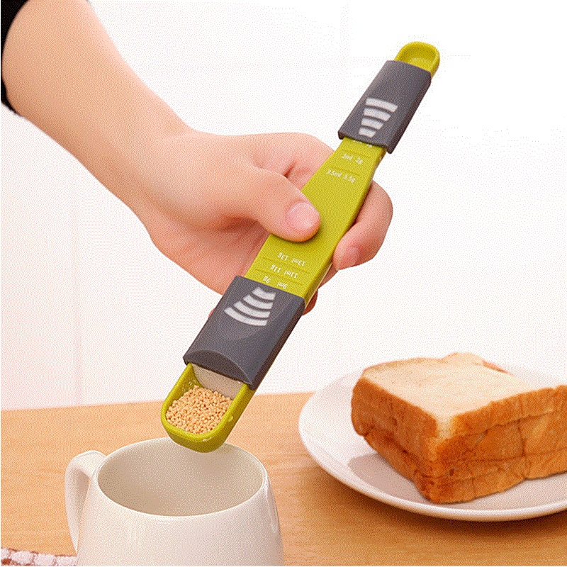 2021 High quality Kitchen Baking AccessoriesScale Plastic Measuring Spoon Milk Powder Baking Quantitative Spoon
