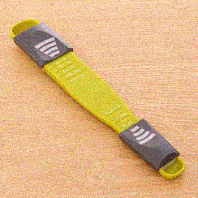 2021 High quality Kitchen Baking AccessoriesScale Plastic Measuring Spoon Milk Powder Baking Quantitative Spoon