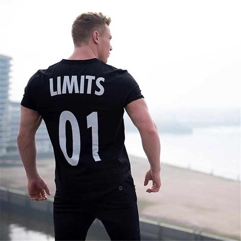 2021 High quality Men's Fitness Jogger Pure Cotton Short Sleeve T Shirts Body building Round Collar Sweatshirts Tops