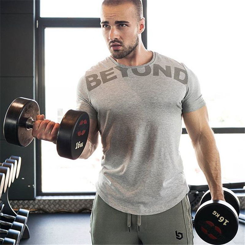 2021 High quality Men's Fitness Jogger Pure Cotton Short Sleeve T Shirts Body building Round Collar Sweatshirts Tops