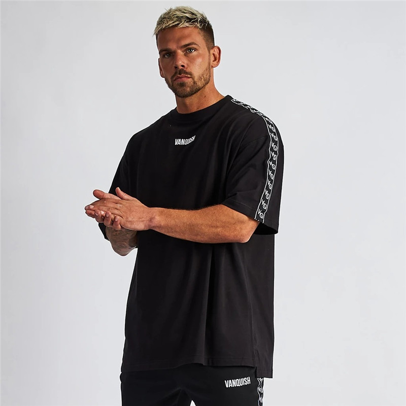 2021 High quality Streetwear summer casual fashion T-shirts fitness short-sleeved  men's clothing