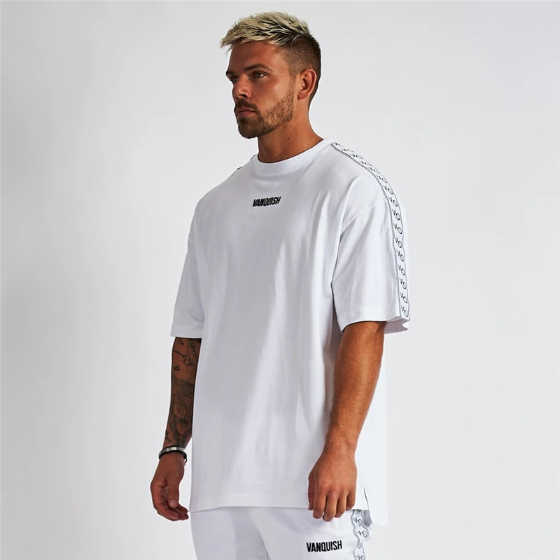 2021 High quality Streetwear summer casual fashion T-shirts fitness short-sleeved  men's clothing