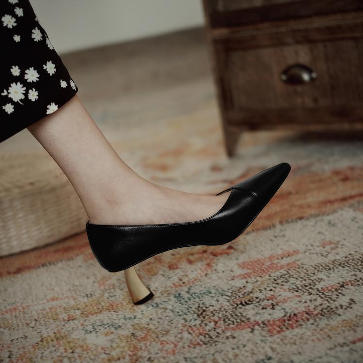 2021 High quality Women Pumps Comfortable Fashion Autumn Casual Women High Heels