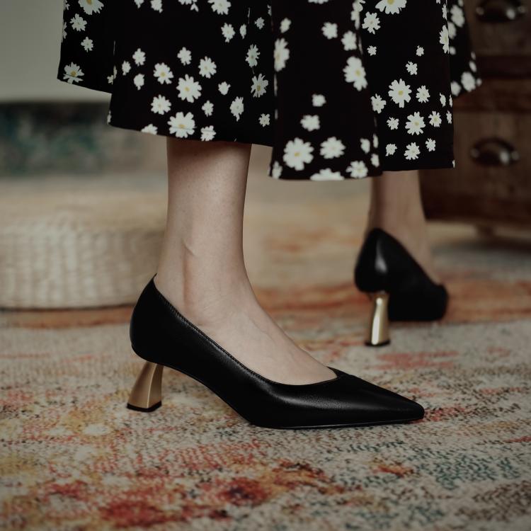 2021 High quality Women Pumps Comfortable Fashion Autumn Casual Women High Heels