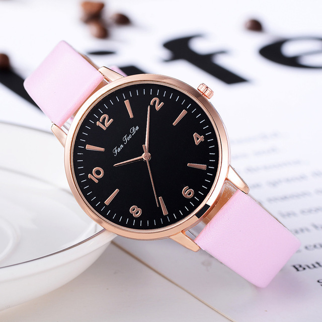 2021 High quality Women Quartz Wrist Watches Female Trend Exquisite Leather Band Casual Fashion Watch