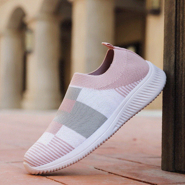 2021 High quality Women Casual Vulcanized Athletic Shoe Woman Mesh Sneakers Women Flat Ladies Slip-On Female Footwear