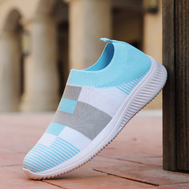 2021 High quality Women Casual Vulcanized Athletic Shoe Woman Mesh Sneakers Women Flat Ladies Slip-On Female Footwear