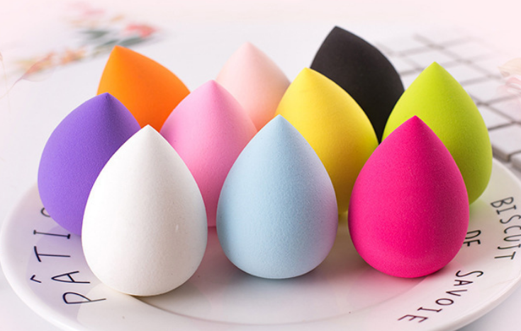 2021 High quality   Black Friday 2Pc Powder Puff Smooth Women's  Make Up Tools  Water-drop Shape