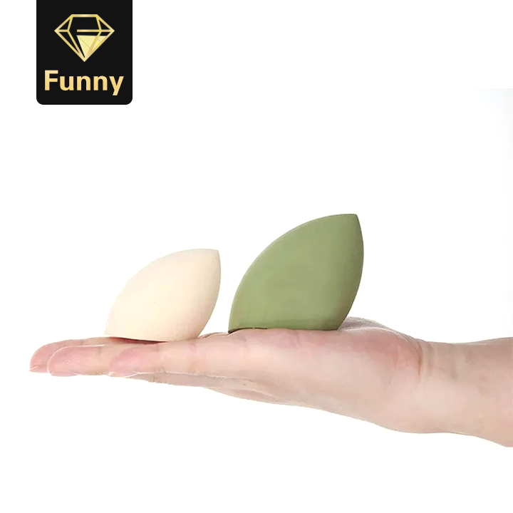 2021 High quality   Black Friday 2Pc Powder Puff Smooth Women's  Make Up Tools  Water-drop Shape