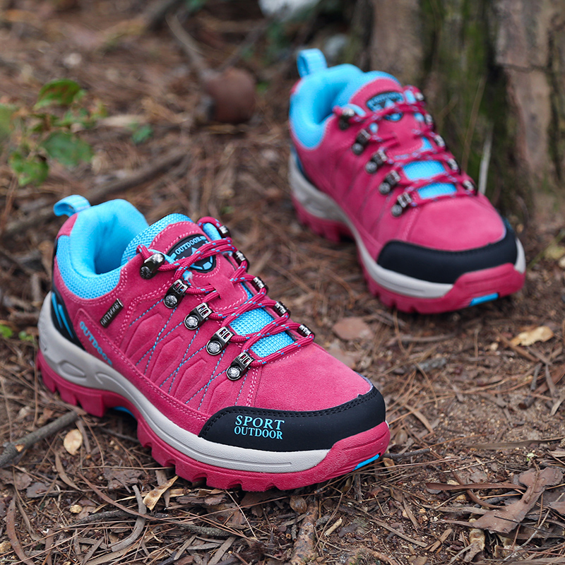 2021 High quality Men Wear-resistant Outdoor Hiking Sneakers Climbing Non Slip Waterproof Unisex Trekking Sneakers