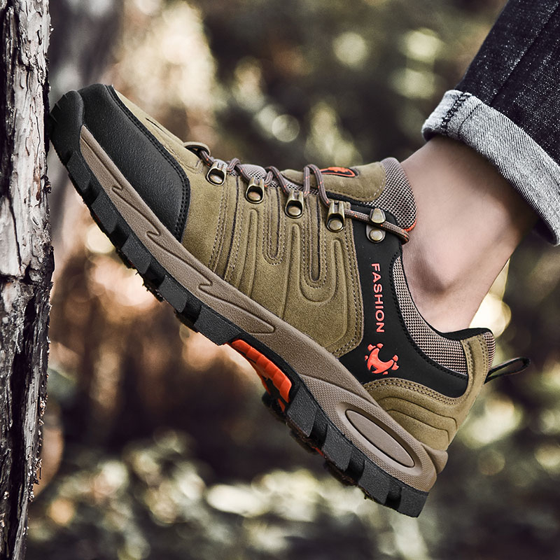2021 High quality Non Slip Waterproof Mens Hiking Shoes Nubuck Trekking Sneakers Outdoor Mountain Climbing Sneakers