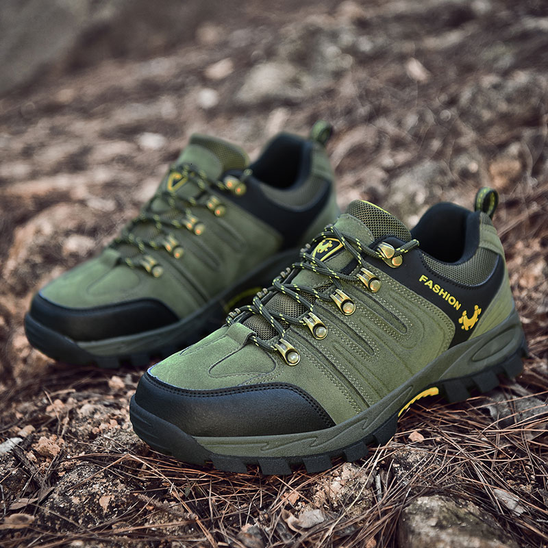 2021 High quality Non Slip Waterproof Mens Hiking Shoes Nubuck Trekking Sneakers Outdoor Mountain Climbing Sneakers