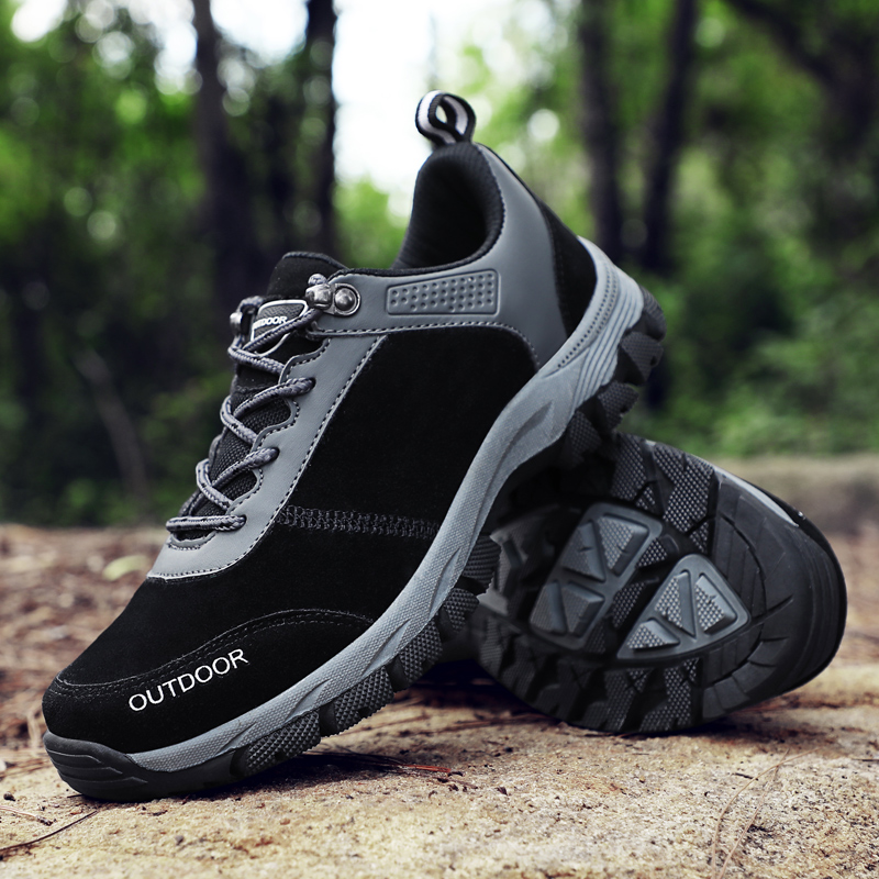 2021 High quality Men Hiking Shoes Sports Sneakers Waterproof Mountain Boots Tactical Climbing Sneakers