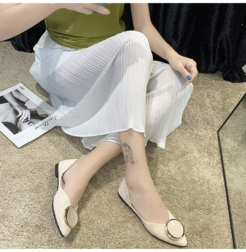 2021 High quality Women Elegant Flats Ladies Comfortable Loafers Women Metal Decoration Casual Flats shoes