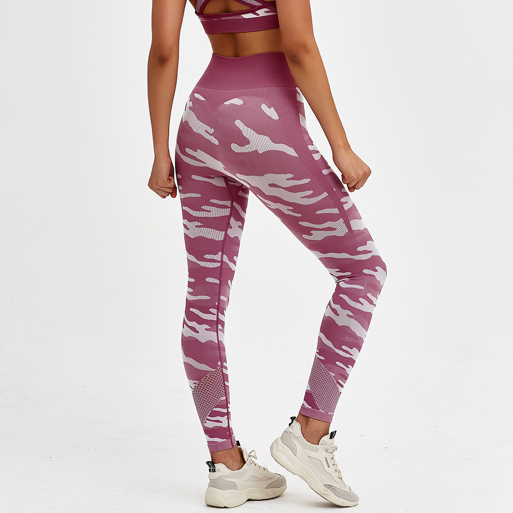 2021 High quality Camouflage Women Quick Dry Gymwear Running Fitness Sportswear Top Gym Bra and Leggings