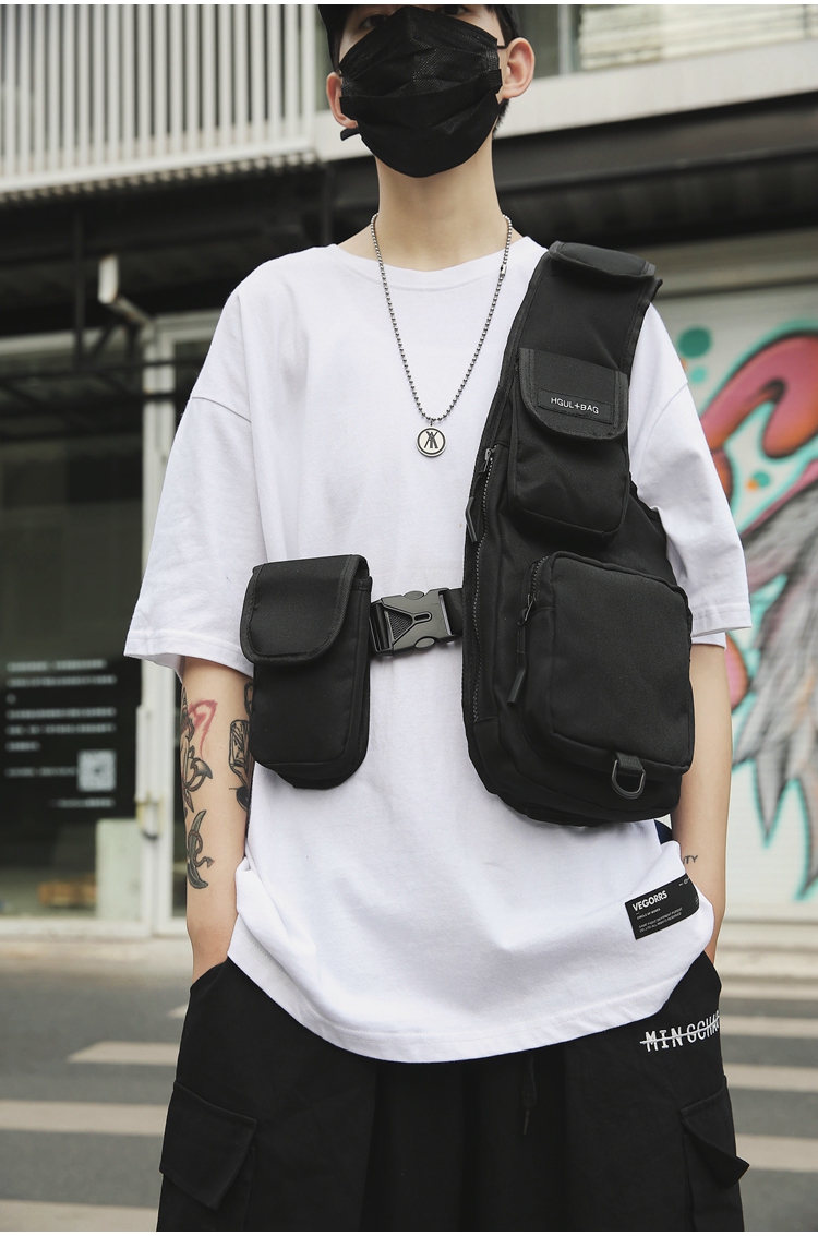 2021 High quality Men Hip-Hop Vest Bag Retro Fashion Shoulder bag Removable Composite Chest Bag