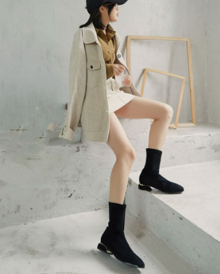 2021 High quality Fashion Platform Ankle Boots Women Low heel Short Booties Square head high help Soft Flock Boots