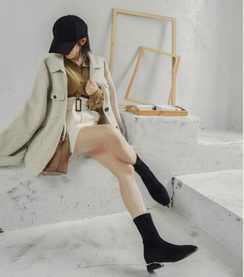 2021 High quality Fashion Platform Ankle Boots Women Low heel Short Booties Square head high help Soft Flock Boots