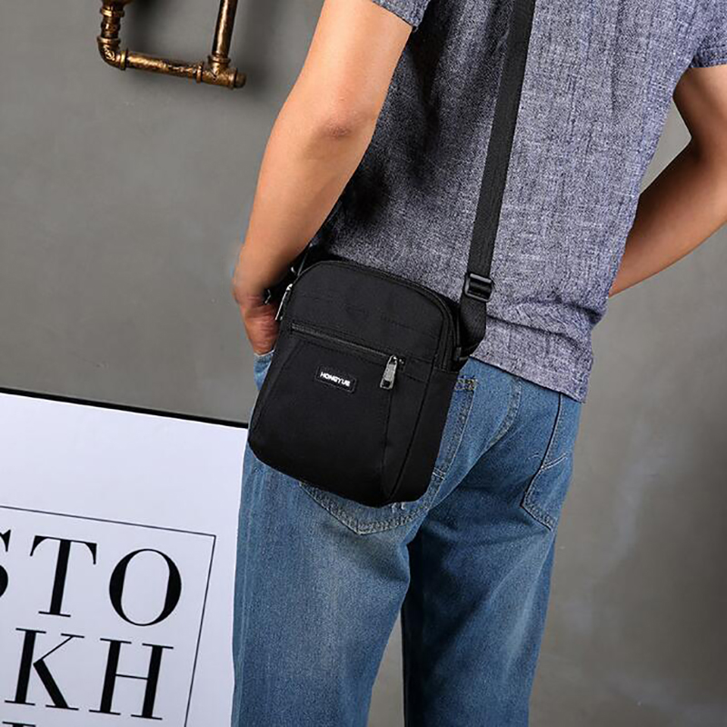 2021 High quality Men's Messenger Bag Crossbody Shoulder Bags Travel Bag Man Purse Small Sling Pack for Work Business