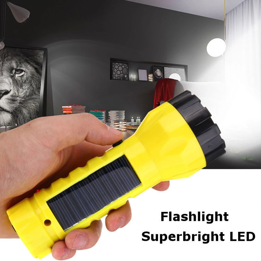 2021 High quality Outdoor Portable Solar Rechargeable Flashlight Direct Charging Hiking Bright Light Lantern Lamp