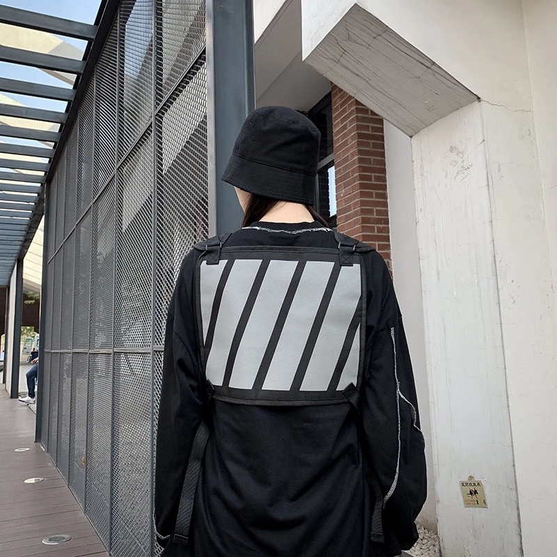 2021 High quality Unisex Chest Rig Bag Features Waistcoat Packs Streetwear Hip-hop Vest Tactical Chest Bag