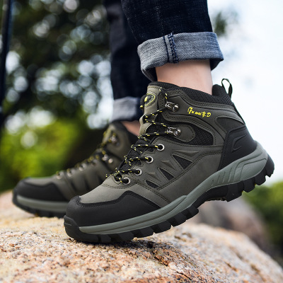 2021 High quality Men Trekking Shoes Outdoor Tactical Boots Sports Sneakers Men