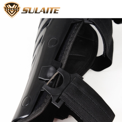 2021 High quality Motorcycle roller anti-fall knee pads according to the bending degree of knee  layer paste 1 pair