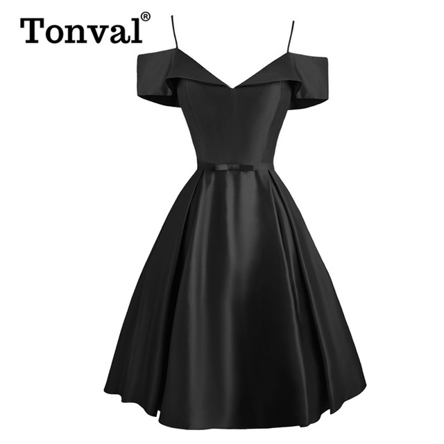 2021 High quality Vintage Silky  Bow Front Cold Shoulder Solid Dress Spaghetti Strap Elegant Ladies Party Dresses