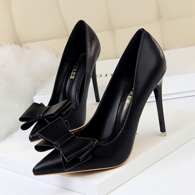 2021 High quality Heel Shoes Heels Woman Sweet Bow Women White High Heels Heel Pointed heels