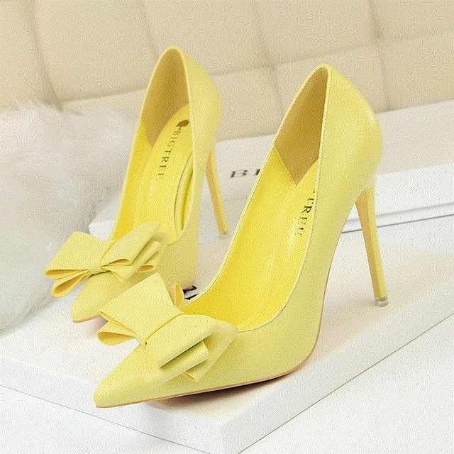 2021 High quality Heel Shoes Heels Woman Sweet Bow Women White High Heels Heel Pointed heels