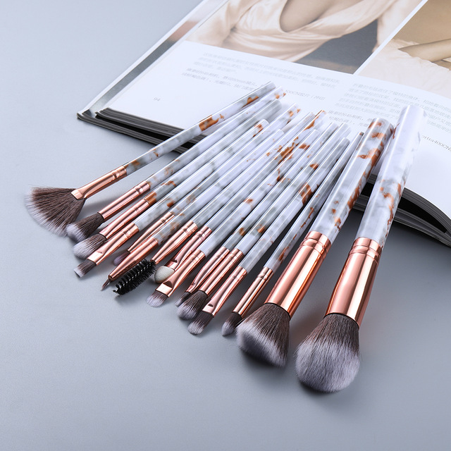 2021 High quality Makeup Brushes Tool Set Cosmetic Powder Eye Shadow Foundation Blush Blending Beauty Make Up Brush