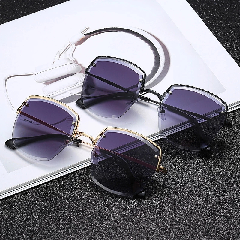 2021 High quality Metal Punk Sunglasses Women 2021 Vintage Steampunk Sun Glasses Men Oculos Feminino Lentes Gafas