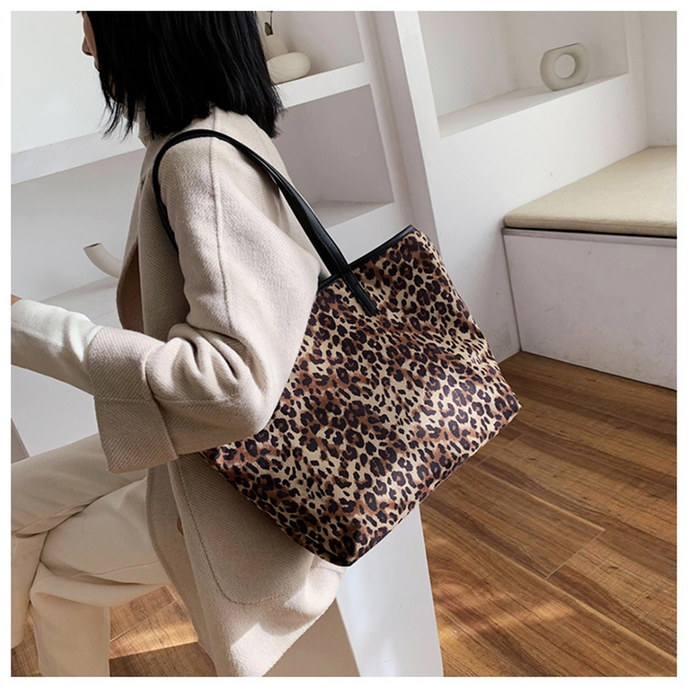 2021 High quality Ladies Mother Package New Tassel Women's Handbag Fashion Women Shoulder Messenger Bag