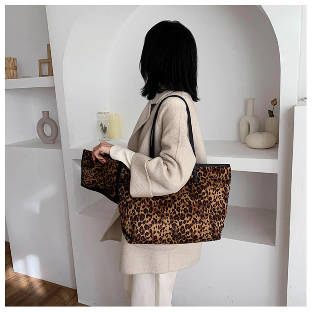 2021 High quality Ladies Mother Package New Tassel Women's Handbag Fashion Women Shoulder Messenger Bag