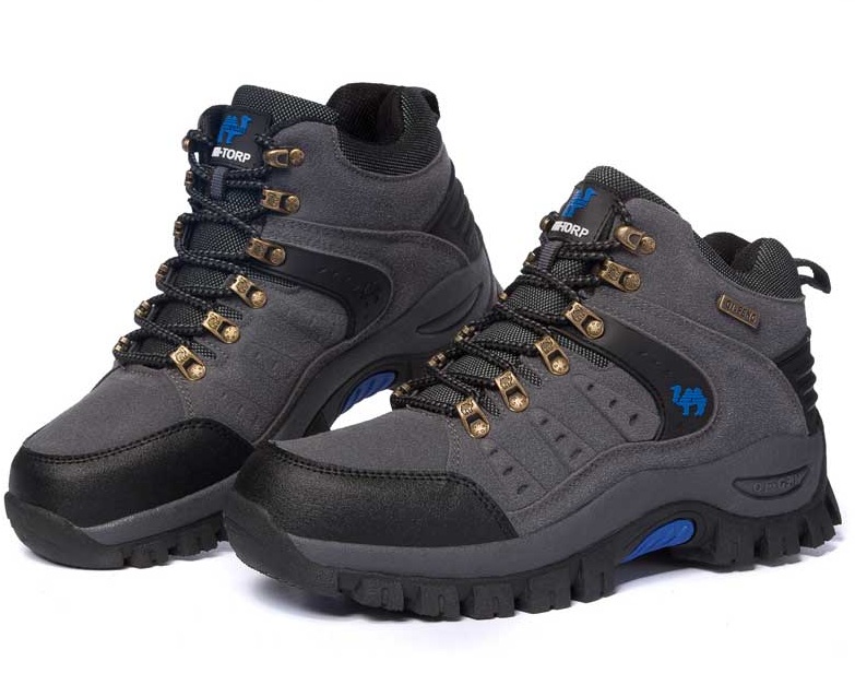 2021 High quality Menandwomen's Classical Hiking Boots Sneakers Couples Outdoor Mountain Desert Climbing Shoes Plus Size