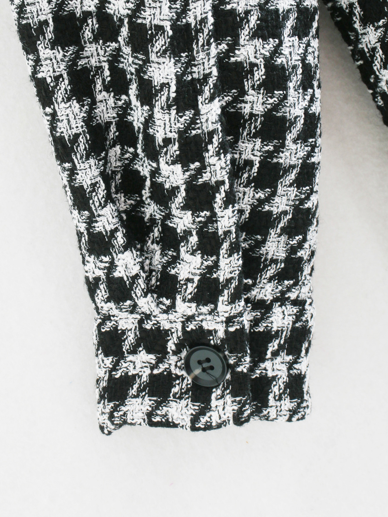 2021 High quality Women Coat Houndstooth Casual Woolen Shirt Woman Winter Fashion Drop Shoulder Tweed Plaid Jacket
