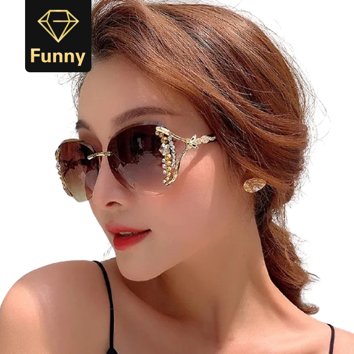 Sunglasses Women Luxury Rhinestone Sunglasses High Quality Eyeglasses Retro Elegant Glasses