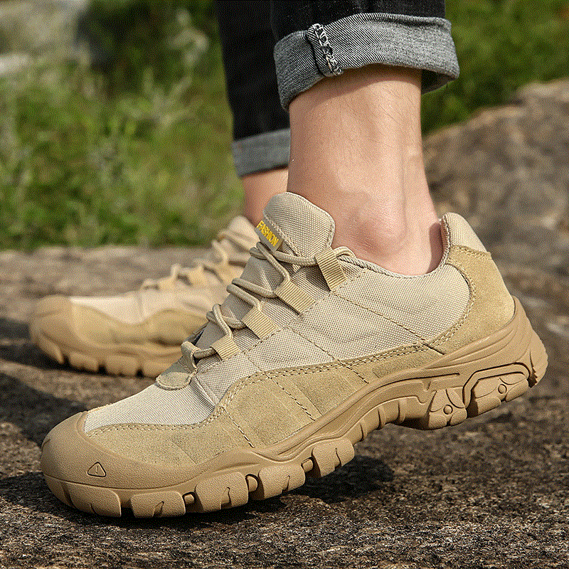 2021 High quality Outdoor Men Hiking Shoes Breathable Tactical Combat Army Boots Training Sneakers Anti-Slip Shoes
