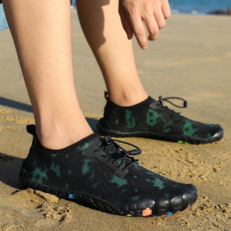 2021 High quality Aqua Shoes Men Beach Shoes Quick-drying Upstream Shoes Barefoot Breathable Hiking Sport Shoes