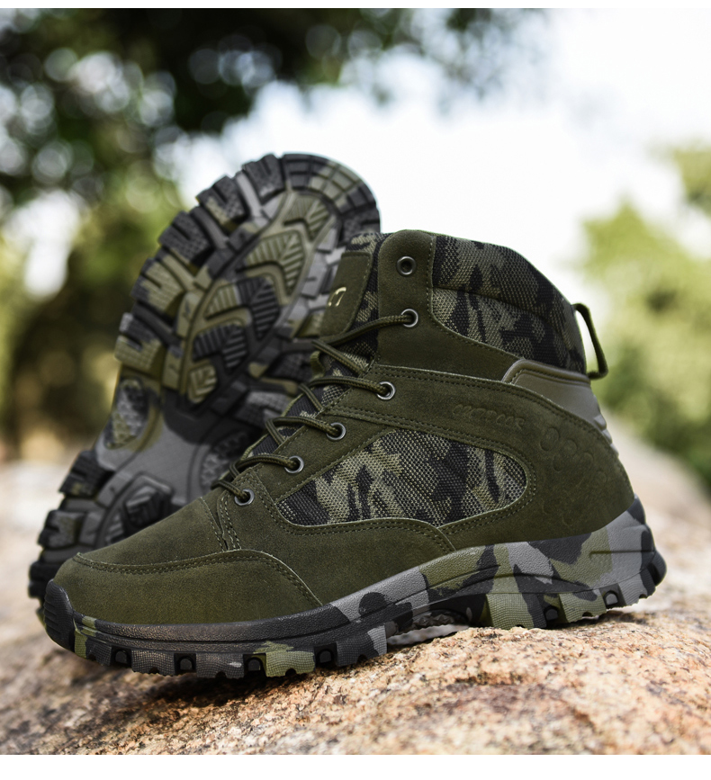 2021 High quality Outdoor Hiking Shoes  Men Mountaineer Climbing Sneakers Waterproof Hiking Shoes