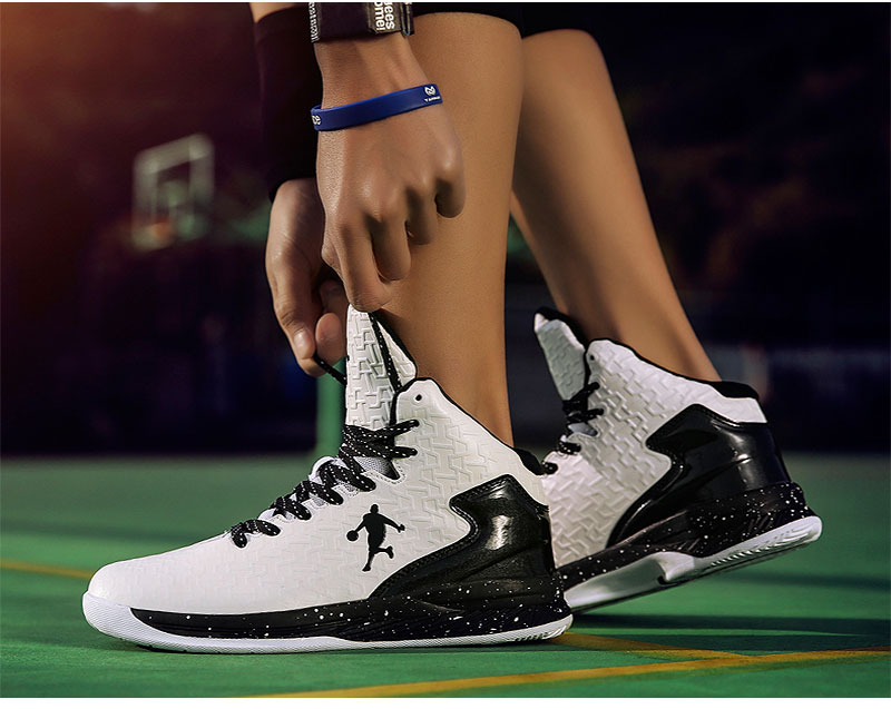 2021 High quality Man Shoes Men's Air Cushion Light Basketball Sneakers Anti-skid Breathable Outdoor Sports l Shoes