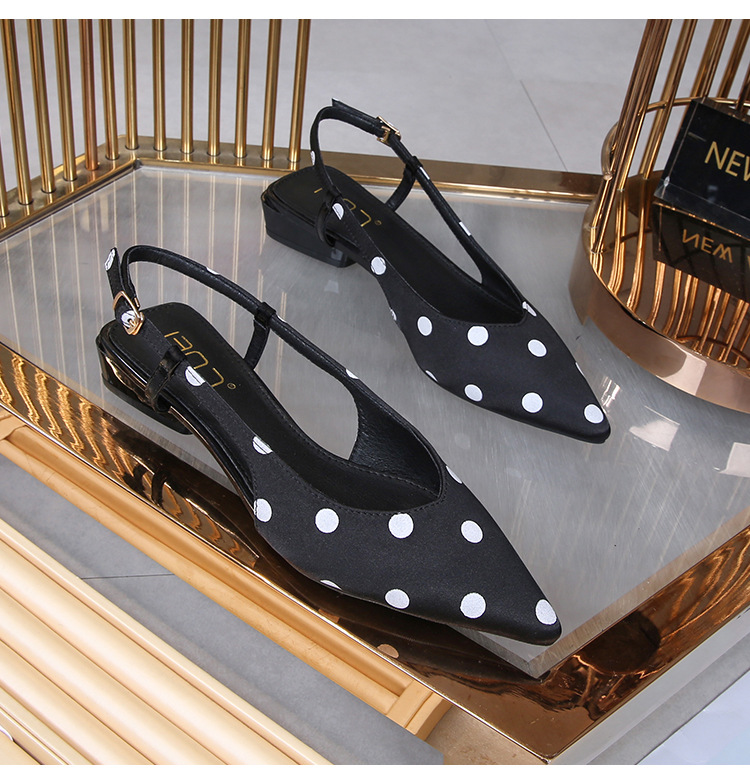 2021 High quality New Sandals in Her Fashion Shoes Female Tip Obesity Wide Summer Chunky-Heel Outer Wear Women's Shoes