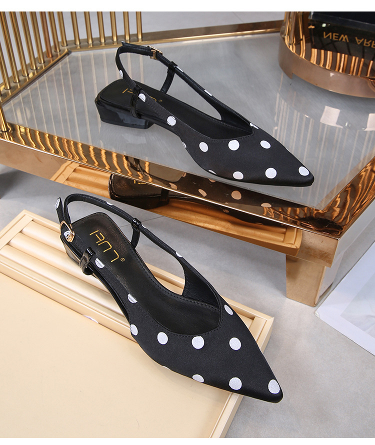 2021 High quality New Sandals in Her Fashion Shoes Female Tip Obesity Wide Summer Chunky-Heel Outer Wear Women's Shoes