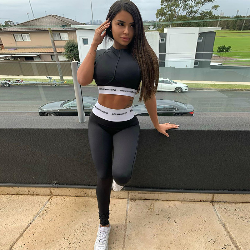 2021 High quality Two piece set women stretchy sportswear o-neck crop tops slim leggings matching sets femal gymwear