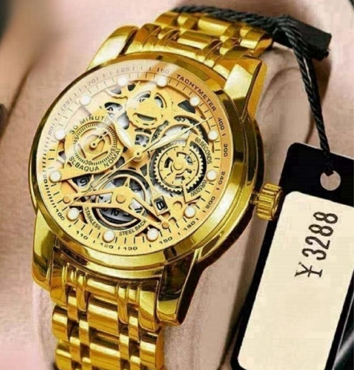 Full automatic movement hollow out machine watch overbearing gift box double glow-in-the-dark waterproof watch hollow machine Business calendar brand men's quartz watch casual fashion gold men's watch