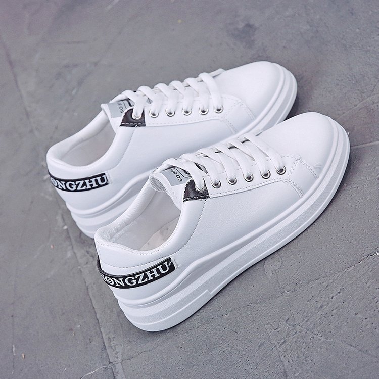 New small white shoes versatile women&apos;s shoes student casual shoes 2020 Yuansu wind board shoes