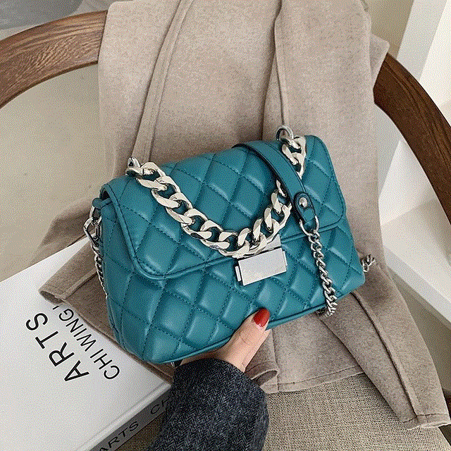 2021 High quality Fashion Women Silver Chain Small Flap Crossbody Bag  Shoulder Handbags High Quality PU Leather Totes