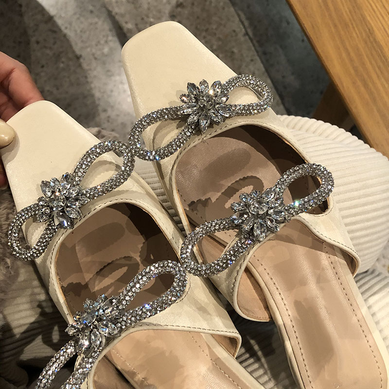 2021 High quality Women Slippers Fashion Flat Heel Slides Ladies Mules Shoes For Woman Luxury Rhinestone Sandals Shoes
